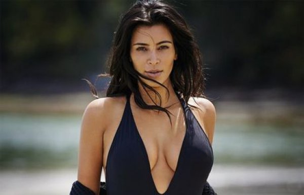 Αυτή είναι η πιο σeξι φωτογράφιση της Kim Kardashian (φωτό)