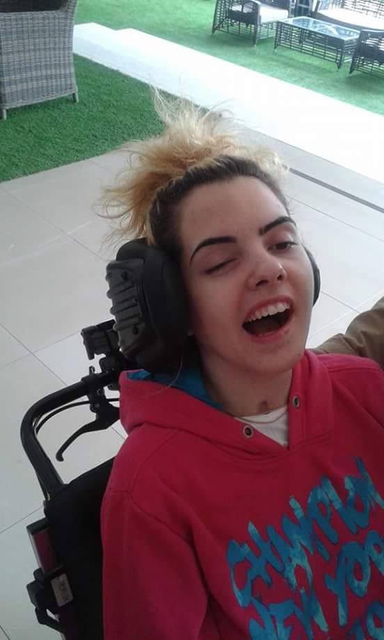 Ντροπή: Έκοψαν την αναπηρική σύνταξη της Ασπασίας που την πυροβόλησε ο πατέρας της