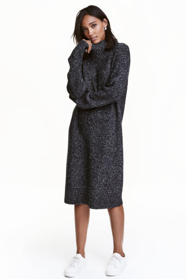 Το πιο ζεστό και ταυτόχρονα σικ φόρεμα από τα H&M για τον φετινό χειμώνα! Θα το λατρέψεις