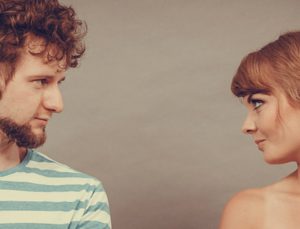 7 λάθη που κάνουν οι περισσότερες γυναίκες στις σχέσεις