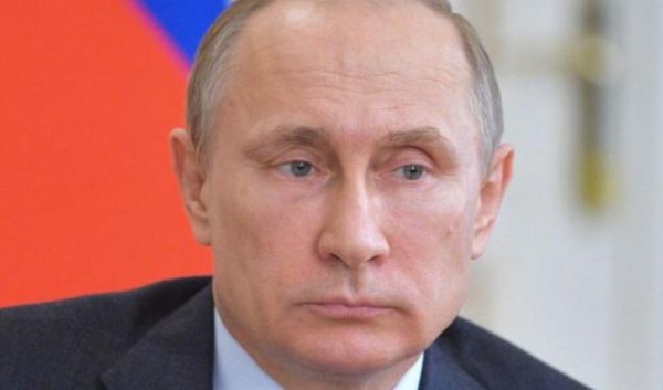 Πούτιν: Δεν θέλουμε να επηρεάσουμε τις αμερικανικές εκλογές