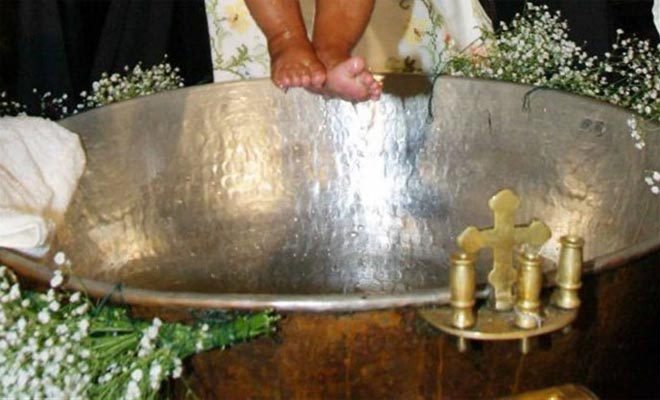 Άργος: Μετά την Βάπτιση διάβασε λίστα με τους Εραστές της Γυναίκας του – Μερικοί ήταν και «ΠΑΡΩΝ»…