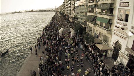 Θεσσαλονίκη: Τελευταίες 1.500 θέσεις για τον Νυχτερινό Ημιμαραθώνιο