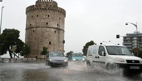 Καιρός στη Θεσσαλονίκη: Χαλάει ο καιρός με βροχές και καταιγίδες