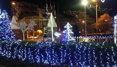 Θεσσαλονίκη: Το Σάββατο ανάβει το Χριστουγεννιάτικο δένδρο στην Τούμπα!