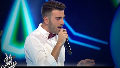 Ο 20χρονος από τη Θεσσαλονίκη που ενθουσίασε το The Voice! (Video)