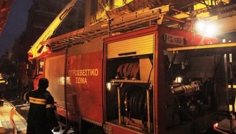 Θεσσαλονίκη: Φωτιά ξέσπασε στο κέντρο – Κάηκε ολοσχερώς μαγαζί