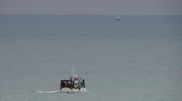Βρέθηκε τμήμα της ουράς του Τουπόλεφ που συνετρίβη στη Μαύρη Θάλασσα- Πληροφορίες ότι εντοπίστηκε το ένα μαύρο κουτί