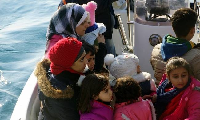 46 νέοι πρόσφυγες και μετανάστες έφτασαν στη Χίο