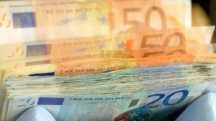 Στα 5,6 δισ. ευρώ τα «φέσια» του Δημοσίου