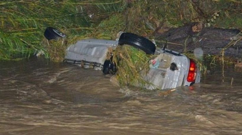 Τραγωδία στην Εύβοια: Αυτοκίνητο εγκλωβίστηκε σε χείμαρρο – Πνίγηκε ο συνοδηγός