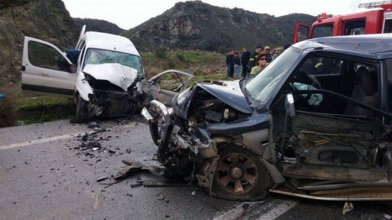 Κρήτη: Θανατηφόρο τροχαίο στην Εθνική σε σφοδρή σύγκρουση δύο οχημάτων