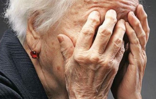 Λαμία: Πήραν από 91χρονη 26.000 ευρώ με ένα τηλεφώνημα