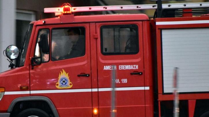 Τραγωδία στο Αίγιο: Γυναίκα βρέθηκε νεκρή μέσα στο σπίτι της μετά από φωτιά