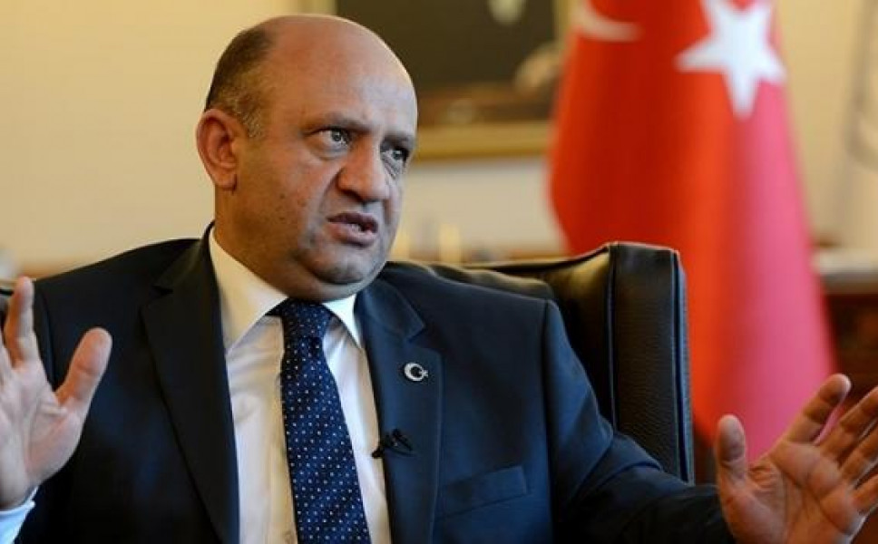 Τούρκος υπουργός Άμυνας: Δεν θα δεχθούμε τετελεσμένα στο Αιγαίο – Ο Καμμένος κάνει σόου