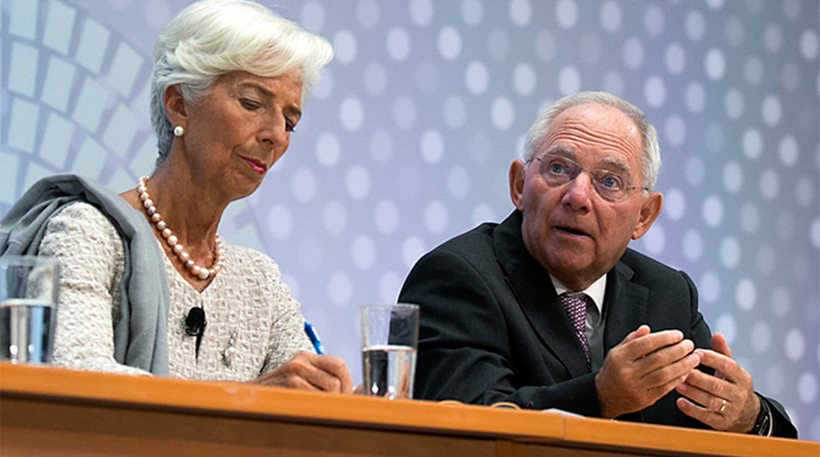 Handelsblatt: Η διαμάχη ευρωζώνης – ΔΝΤ βλάπτει την Ελλάδα