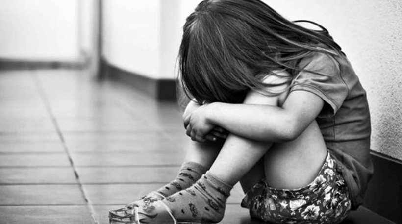 Φρίκη στη Λέσβο: Πατέρας βίαζε για δύο χρόνια την 13χρονη κόρη του