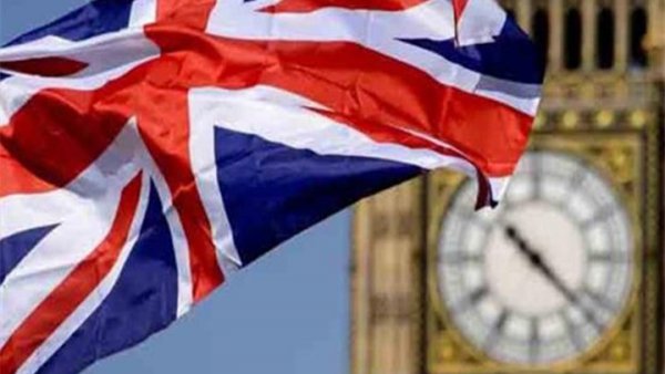 Άνοιξαν οι κάλπες στη Βρετανία στη σκιά της τρομοκρατίας