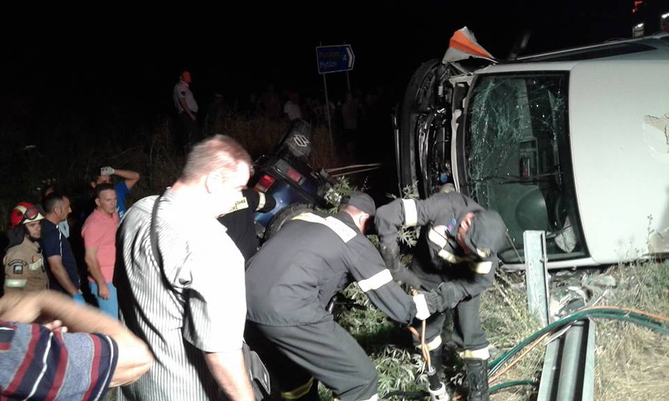 ΕΚΤΑΚΤΟ – Νεκρή μία γυναίκα και δύο τραυματίες σε τροχαίο