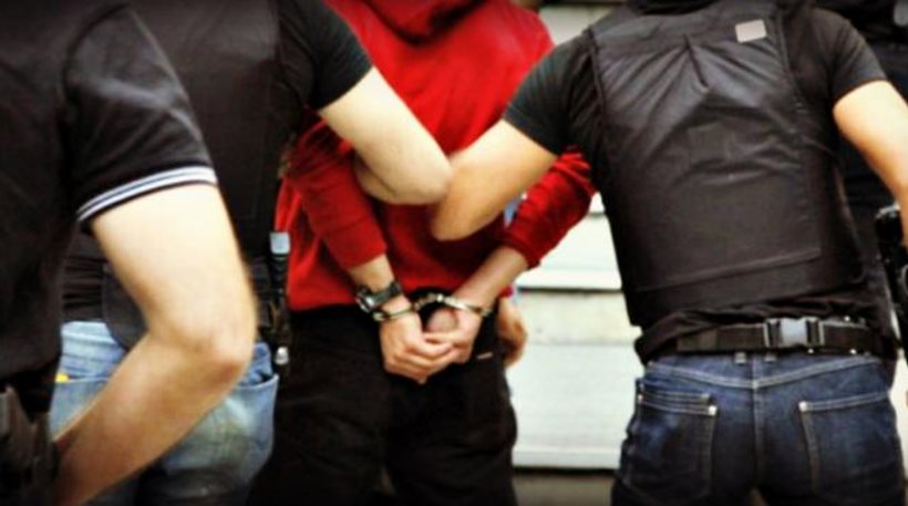 Ανήλικοι συνελήφθησαν για διάρρηξη στο Αιτωλικό