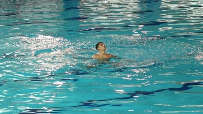 O 16χρονος πρώτος Έλληνας που σπάει το άβατο της συγχρονισμένης κολύμβησης