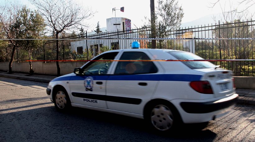 Αστυνομικοί της Λάρισας καταγγέλλουν επίθεση 20 Ρομά σε περιπολικό