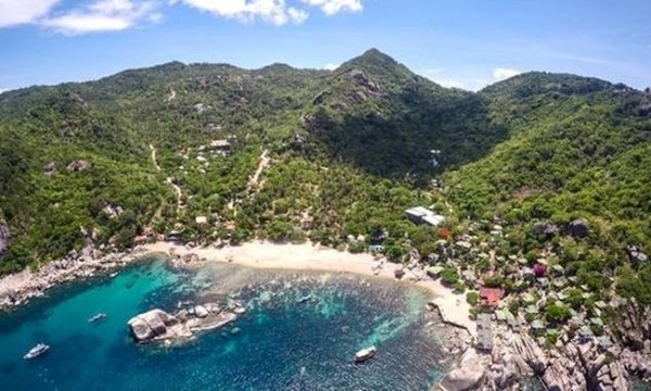 Το «νησί του θανάτου»: Εκεί που οι τουρίστες πεθαίνουν μυστηριωδώς (φωτό)