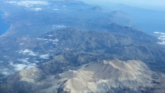 Εντυπωσιακό βίντεο δείχνει την Κρήτη από ψηλά