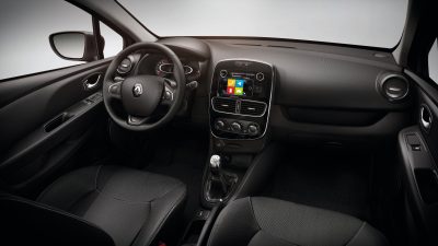 Η Renault δίπλα στον επαγγελματία με το CLIO EASY PRO+