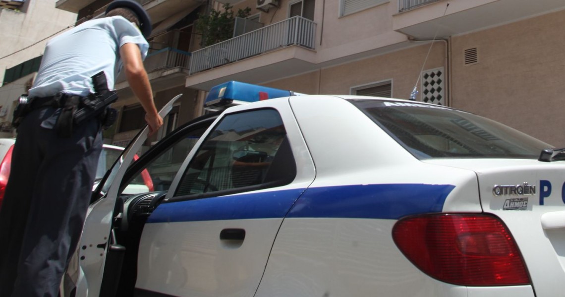 Κρήτη: Ανήλικη "κλέφτηκε" με τον σύντροφό της και ενημέρωσε τους γονείς της με SMS
