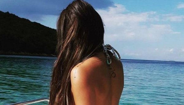 Η φωτό Ελληνίδας τραγουδίστριας έβαλε… φωτιά στο Instagram (φωτό)