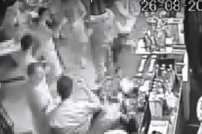 Χανιά: Επικίνδυνη πλάκα σε μπαρ άφησε αναίσθητο έναν τουρίστα (βίντεο)