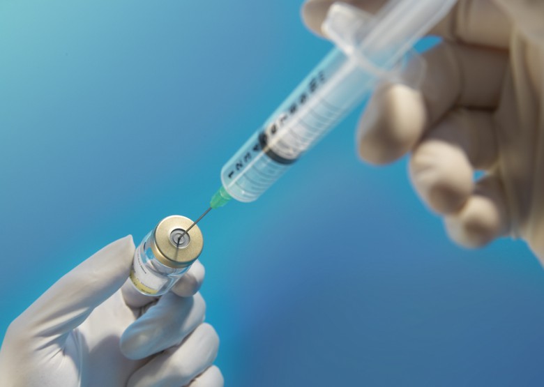 Ένας νεκρός από την εποχική γρίπη – Αναγκαίος ο εμβολιασμός λένε οι γιατροί