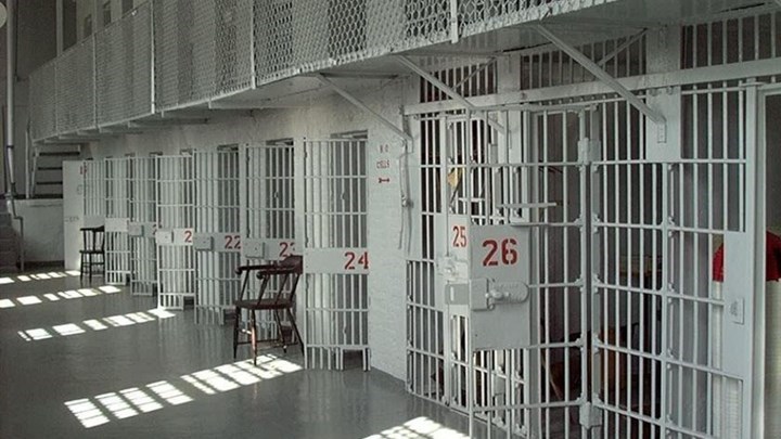 Σοβαρά επεισόδια στις φυλακές Τρικάλων