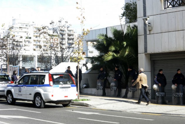 Αθήνα: Τηλεφώνημα για βόμβα στην οδό Λουκάρεως