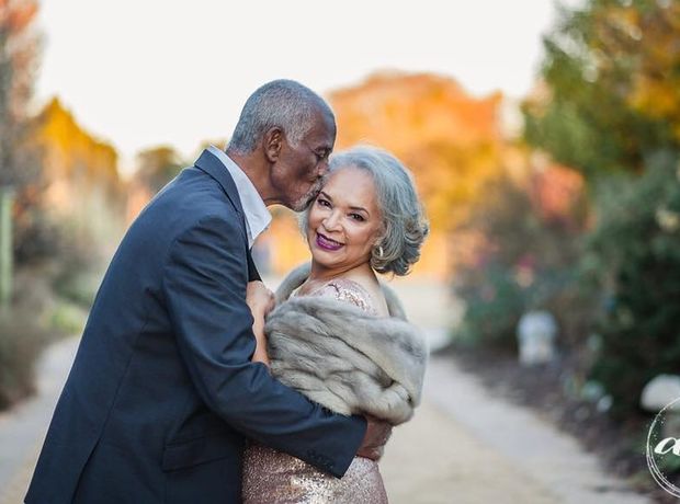Η 47η επέτειος γάμου αυτού του ζευγαριού θα σε κάνει να πιστέψεις στο ''για πάντα''