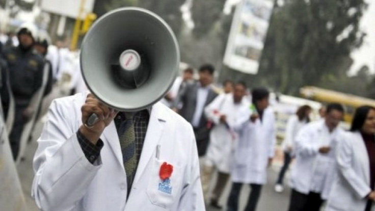 Σε 24ωρη απεργία οι νοσοκομειακοί γιατροί