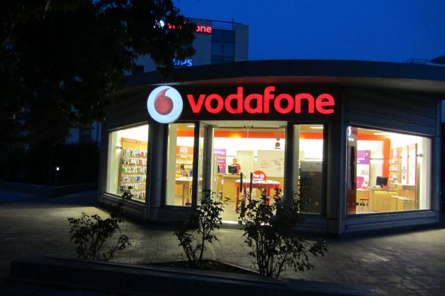 Τηλεφώνημα για βόμβα στη Vodafone στο Χαλάνδρι – Αποδείχθηκε φάρσα