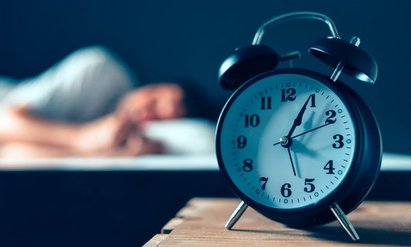 Το πιο απλό κόλπο για να νικήσετε την αϋπνία σε 5 λεπτά