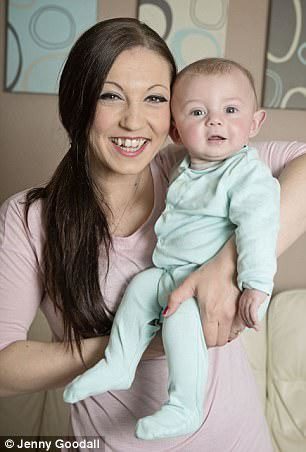 Γυναίκα γέννησε το πρώτο της παιδί μετά από 16 αποβολές