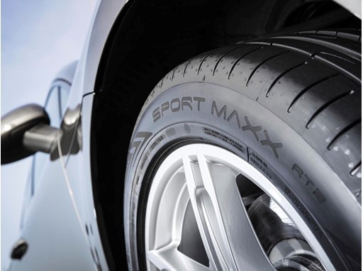 Το νέο Sport Maxx RT 2 SUV της Dunlop προσφέρει στους οδηγούς άριστη πρόσφυση και χειρισμό