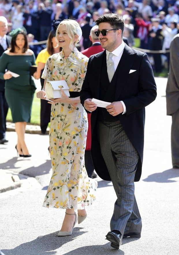 Η Victoria Beckham, η Amal Clooney και οι άλλες διάσημες εμφανίσεις στον βασιλικό γάμο