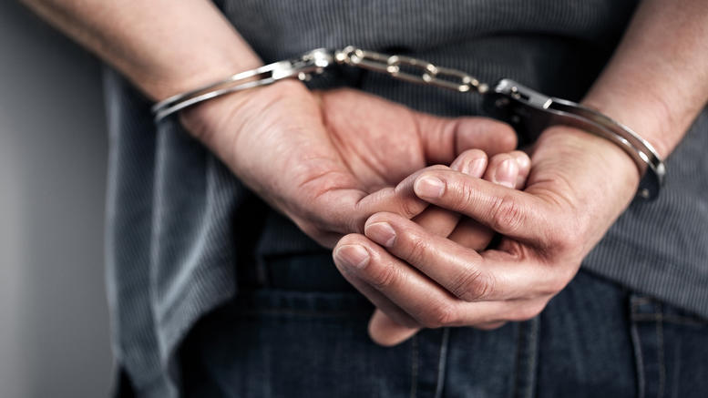 Συνελήφθη 21χρονος για πορνογραφία ανηλίκων