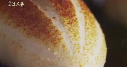 Η διαδικασία του φουρνίσματος ψωμιού και σφολιατοειδών σε ένα εντυπωσιακό timelapse!