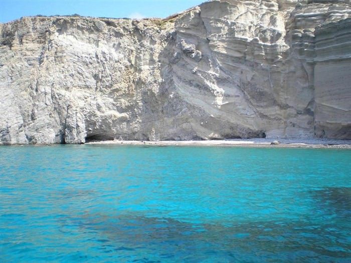 Τα 4 ελληνικά νησιά που κλέβουν την παράσταση από Μύκονο και Σαντορίνη..!