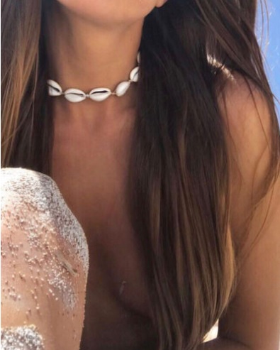 Shell Necklace: Δες πού θα βρεις το must have κολιέ του καλοκαιριού
