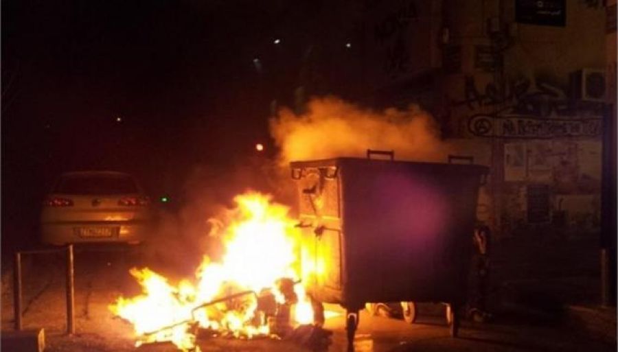 Βόλος: Συνελήφθη 24χρονος που έβαζε φωτιές σε κάδους απορριμάτων