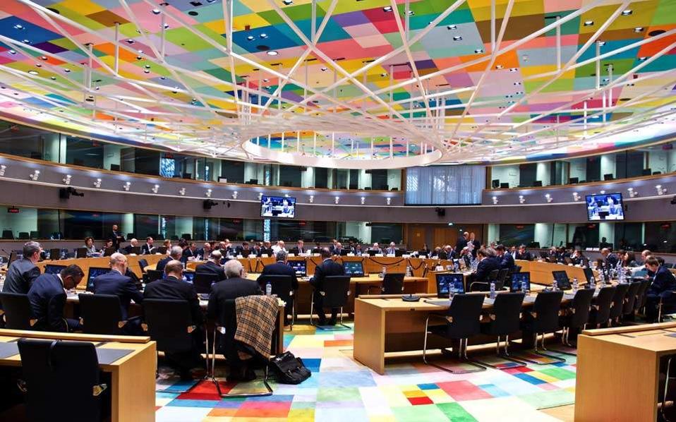 Σε έκτακτο Eurogroup η απόφαση για τις συντάξεις