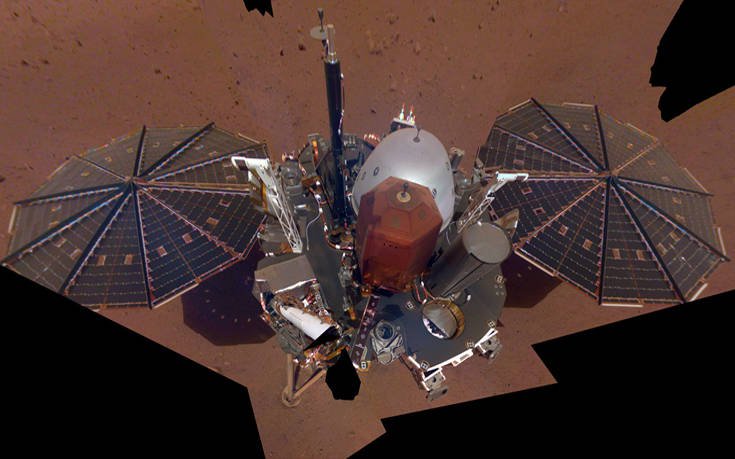 Η πρώτη «selfie» του InSight στον Άρη
