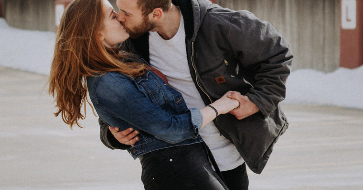 Πώς θα κάνεις το πρώτο σου φιλί αξέχαστο;